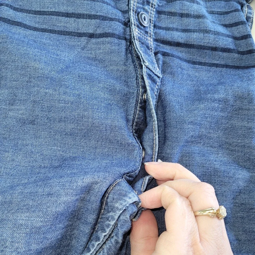 Baby Gap 1969 Coverall Infant 3-6 Month Blue Chambray Stripe Snap Bottom 1-Piece